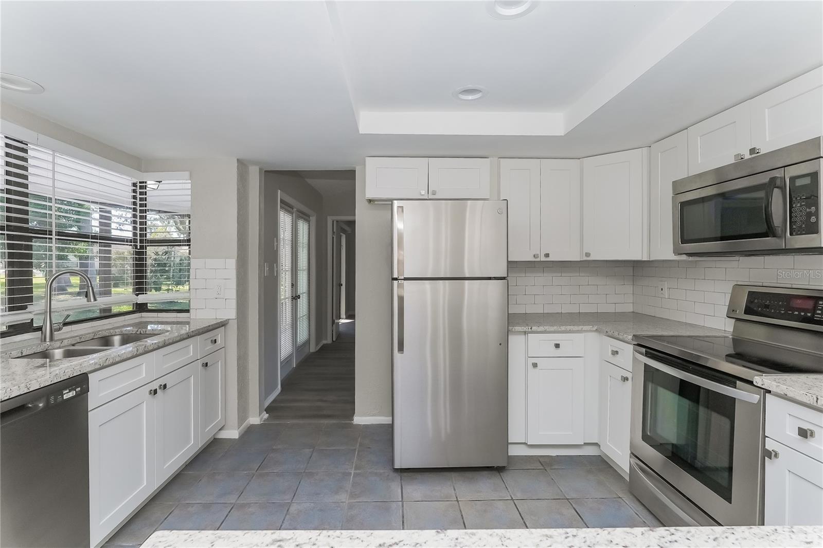 FOREST OAKS - Residential Lease