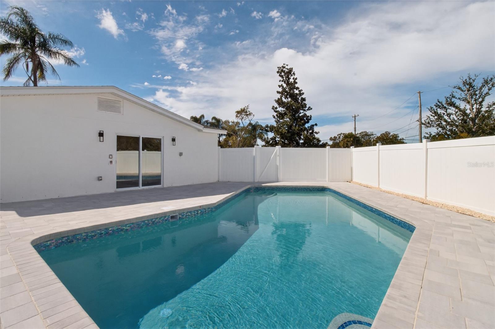 BELLEAIR MANOR UNIT 1 & 2 - Residential