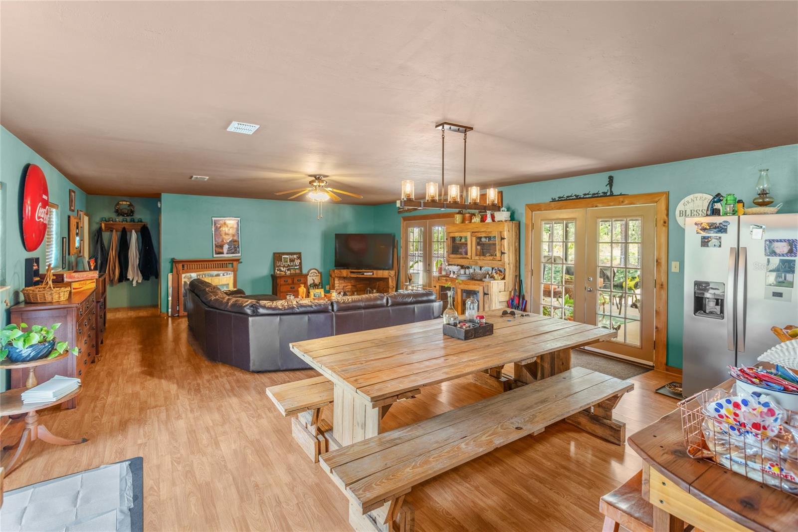 RIVER BEND ESTATE - Residential