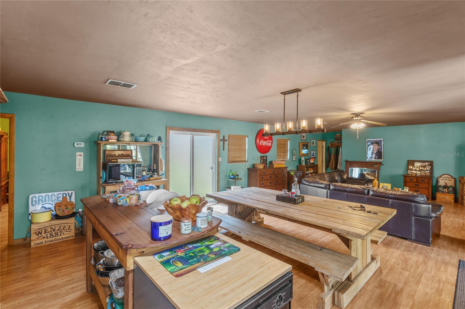 RIVER BEND ESTATE - Residential