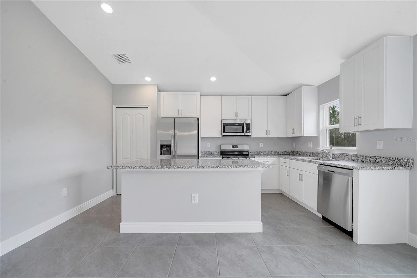 POINCIANA VILLAGE 2 NBHD 1 - Residential Lease