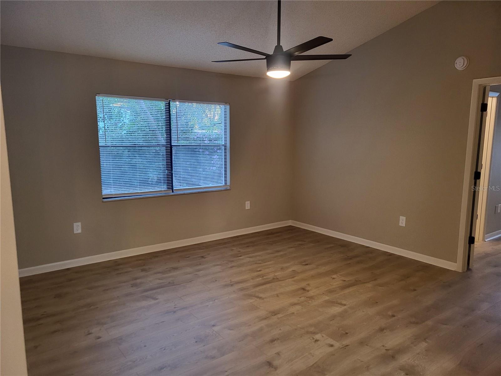 REGENCY PARK - Residential