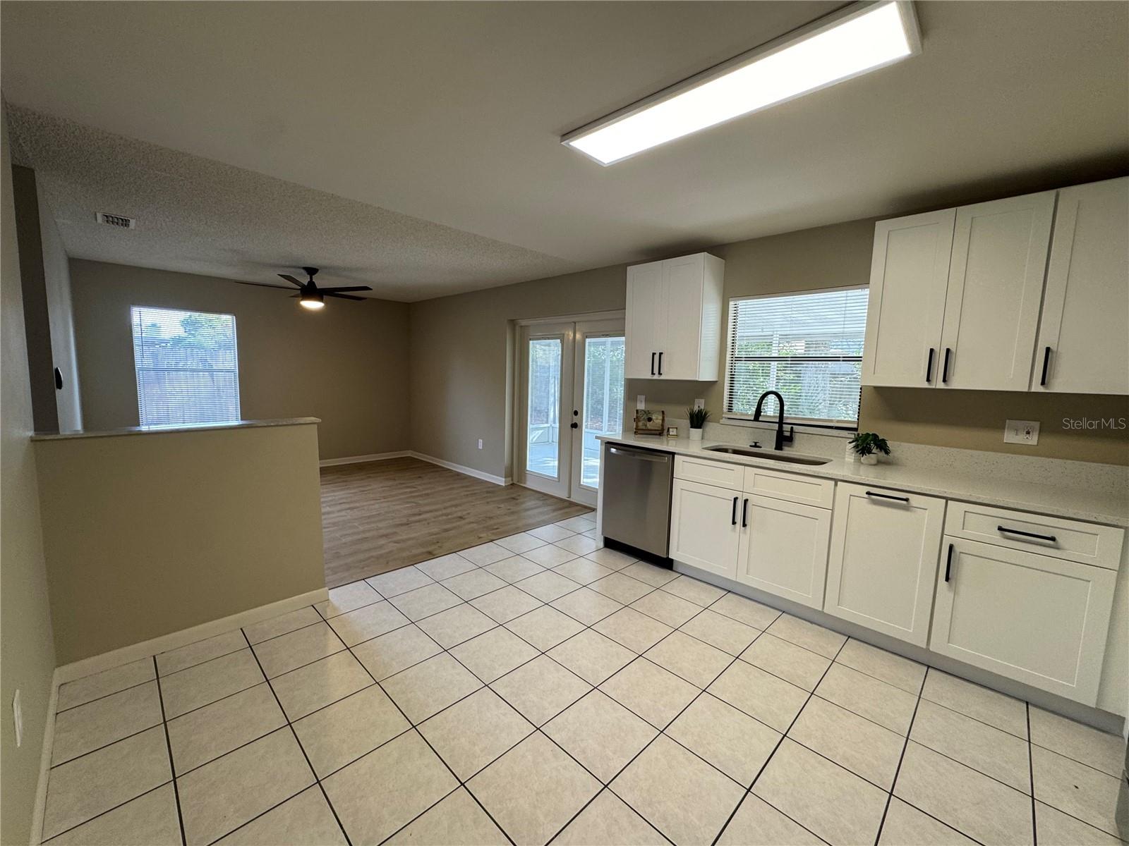 REGENCY PARK - Residential