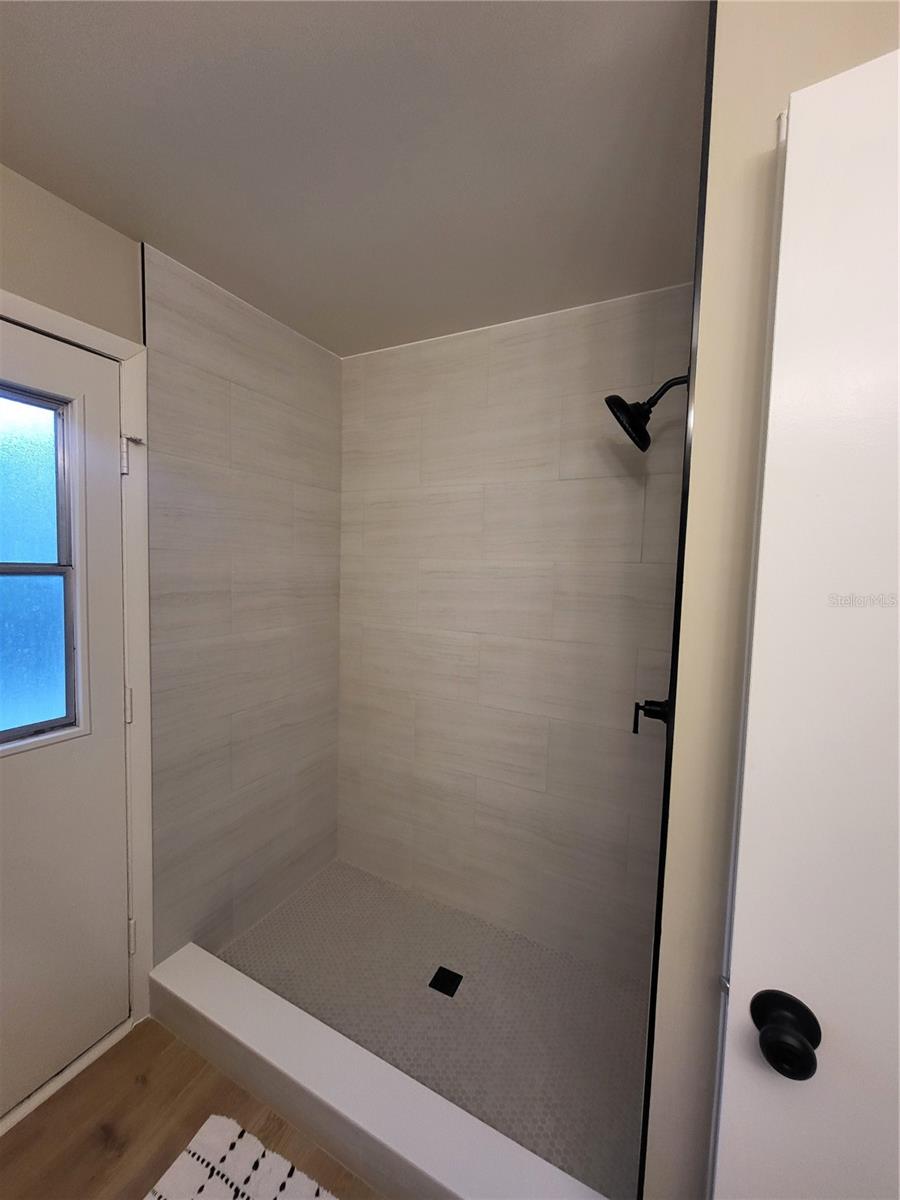 REGENCY PARK - Residential