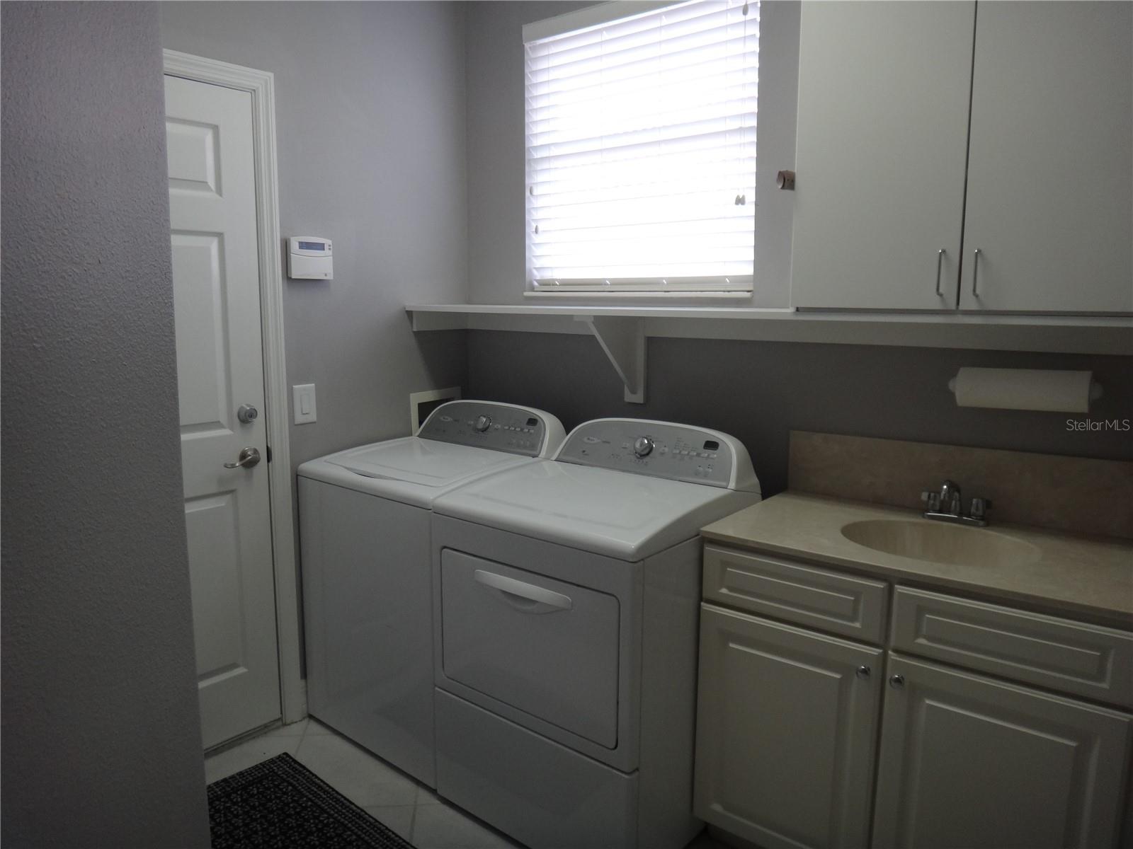 WATERLEFE GOLF & RIVER CLUB - Residential Lease