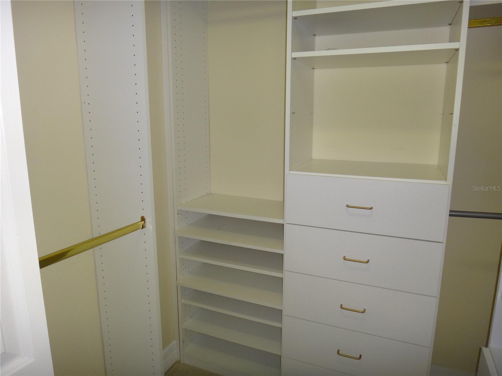 WATERLEFE GOLF & RIVER CLUB - Residential Lease