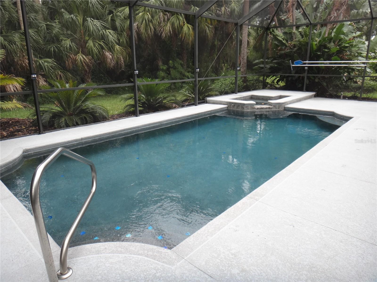 WATERLEFE GOLF & RIVER CLUB - Residential Lease