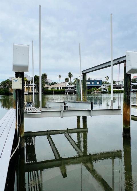 Photo of 300 Venetian Drive #4, Clearwater, FL 33755 (MLS # TB8445932)