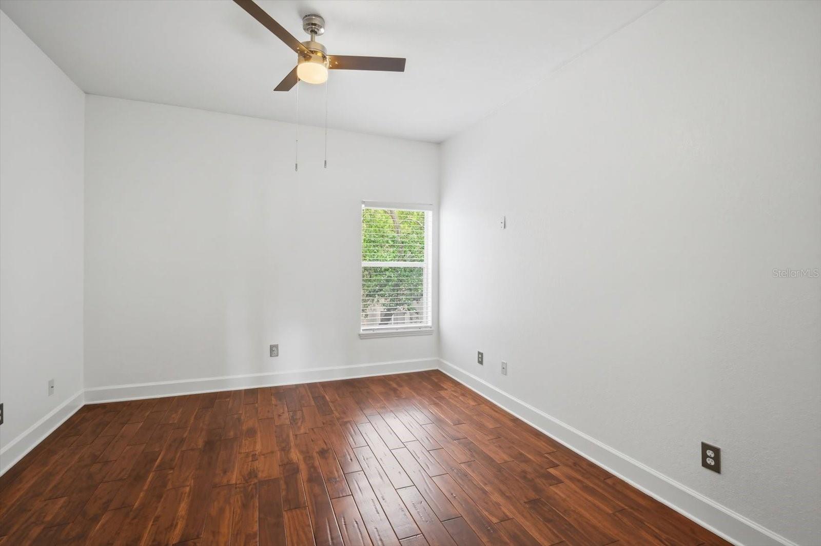 ISLAND PLACE A CONDO - Residential