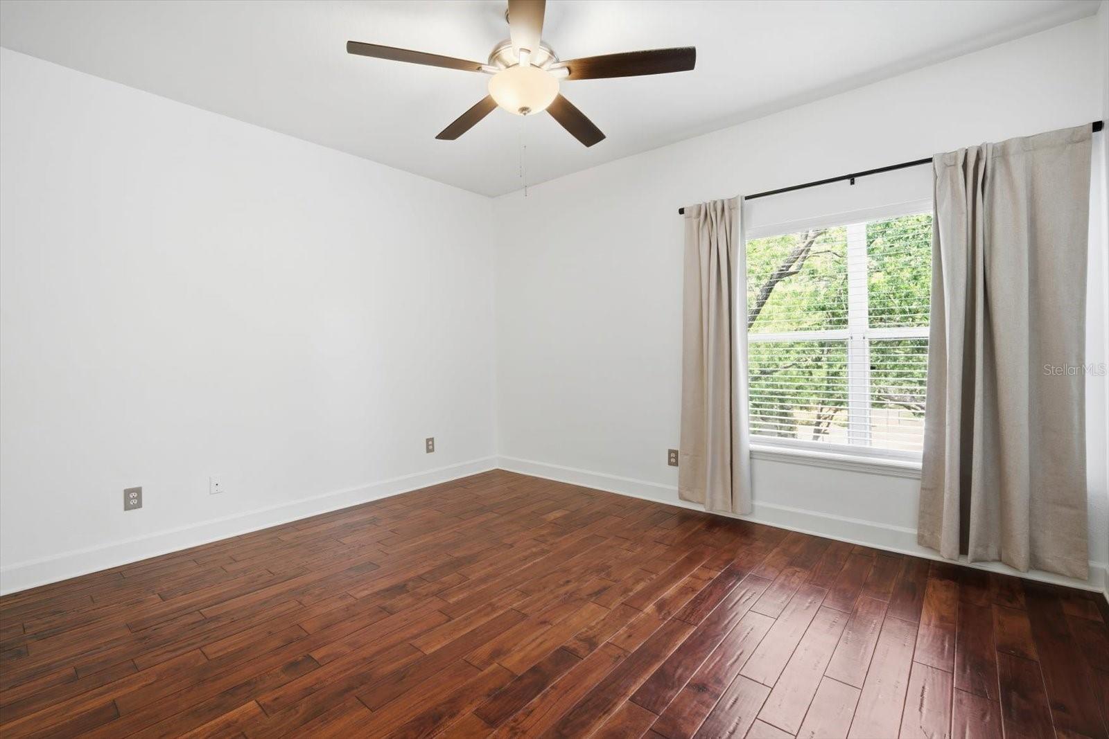 ISLAND PLACE A CONDO - Residential