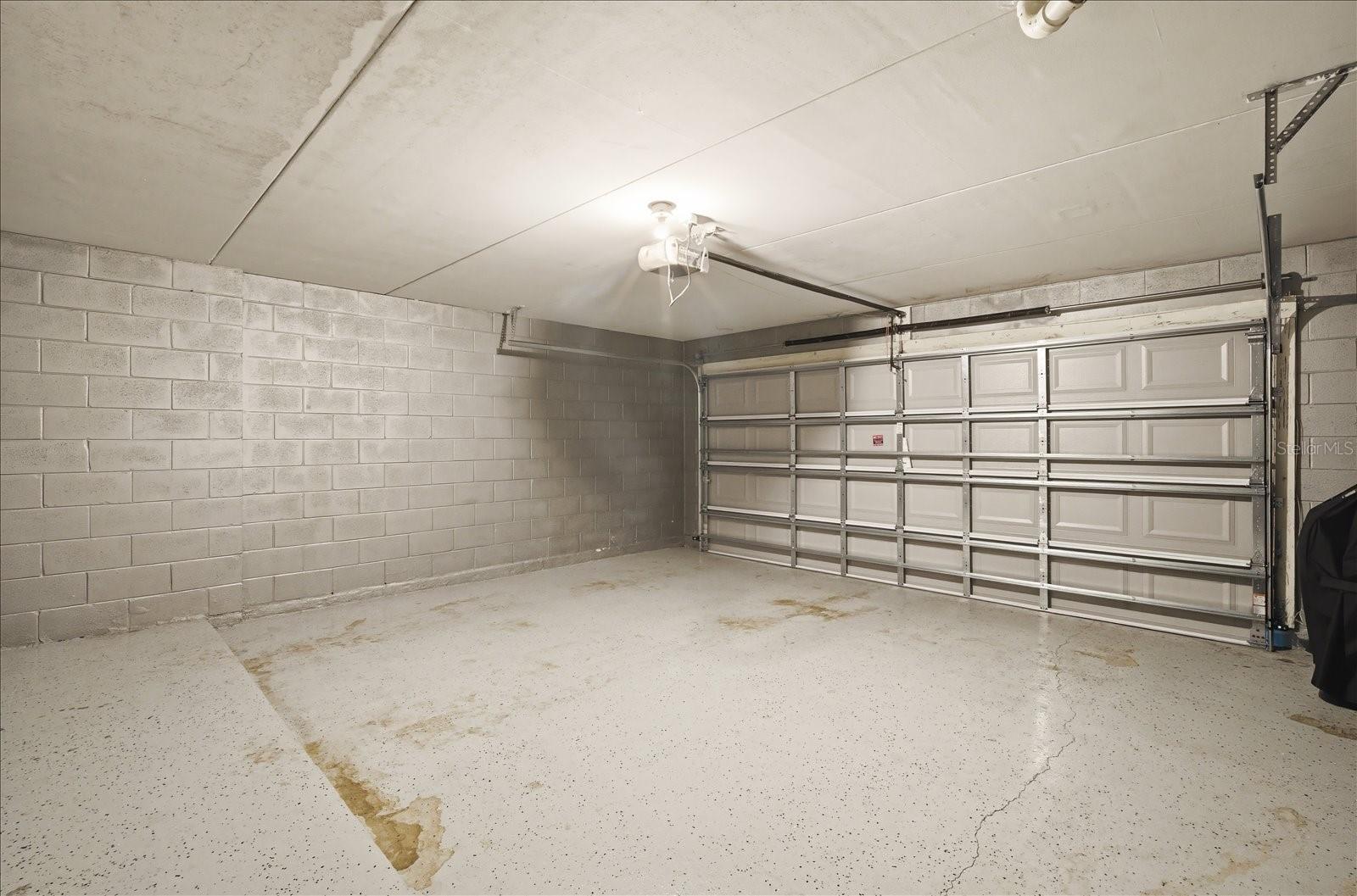 ISLAND PLACE A CONDO - Residential