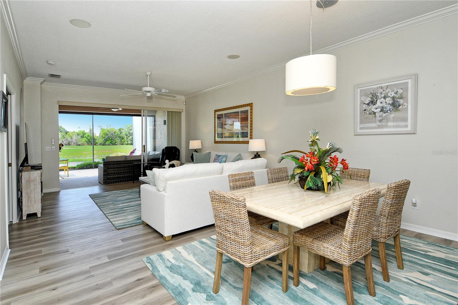 HERITAGE OAKS GOLF & COUNTRY CLUB - Residential