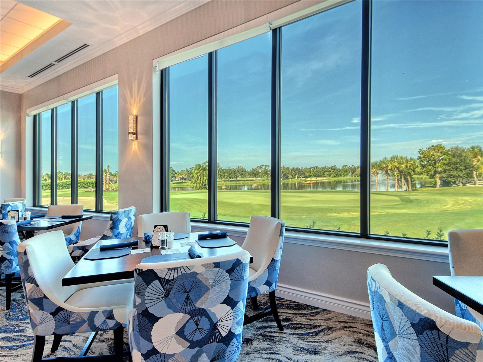 HERITAGE OAKS GOLF & COUNTRY CLUB - Residential