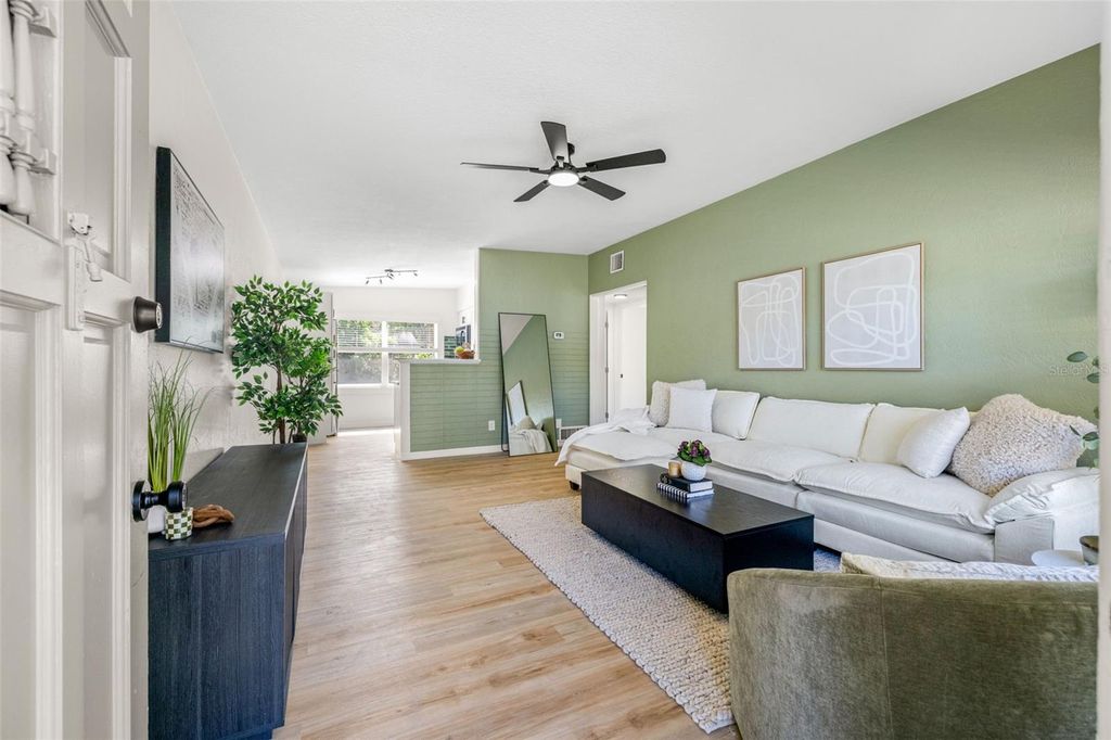 Photo of 5442 45th Avenue N, St Petersburg, FL 33709 (MLS # TB8438740)