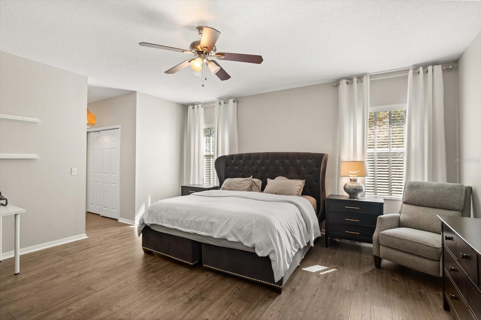 REGENCY ESTATES - Residential