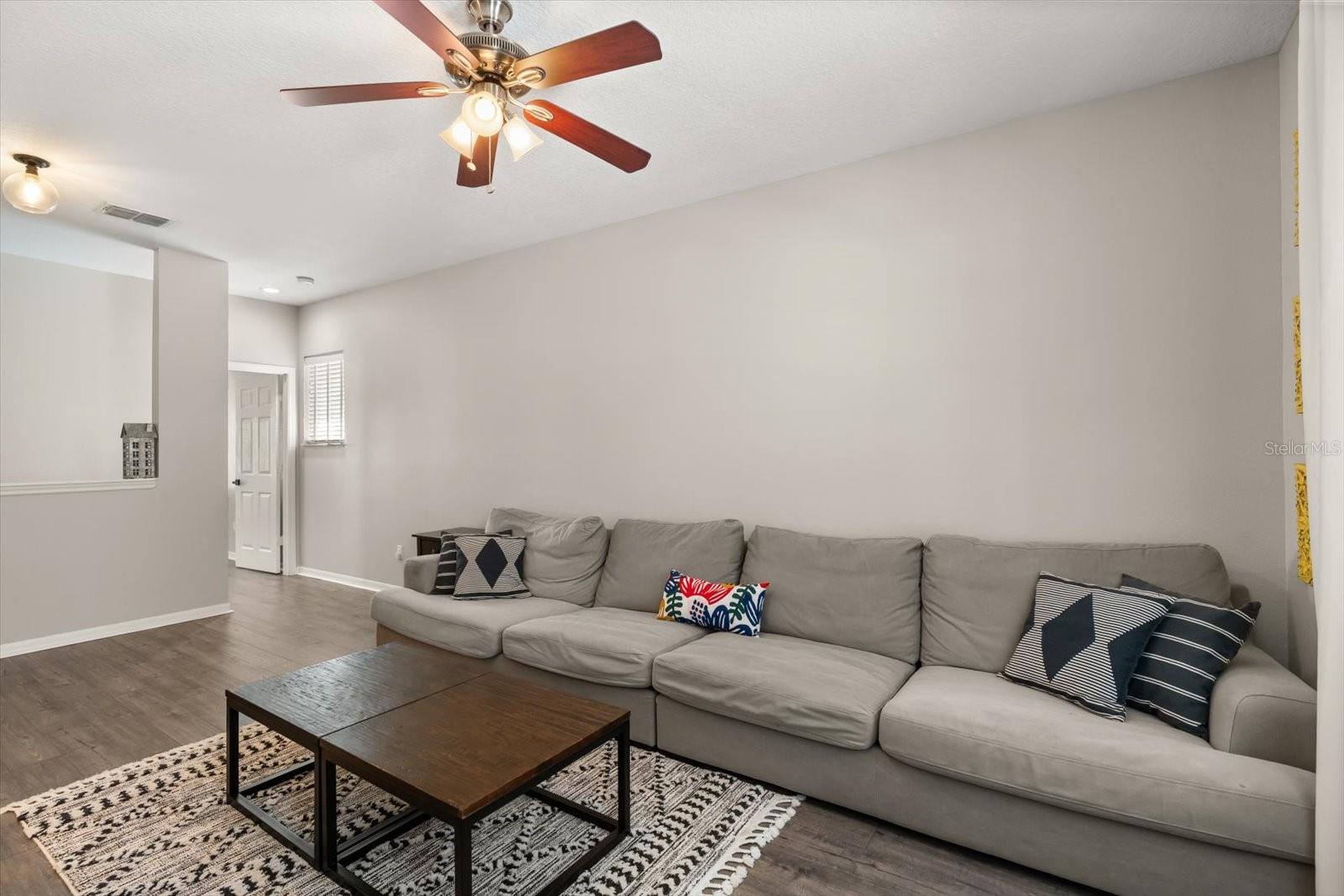 REGENCY ESTATES - Residential