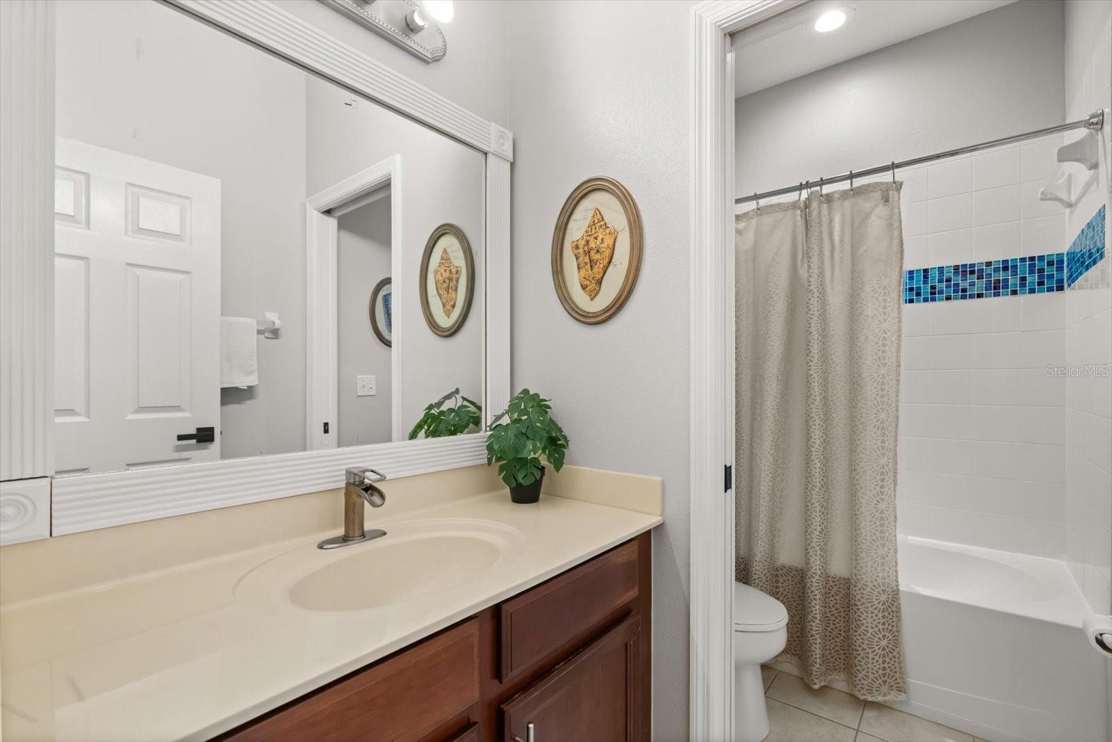 REGENCY ESTATES - Residential