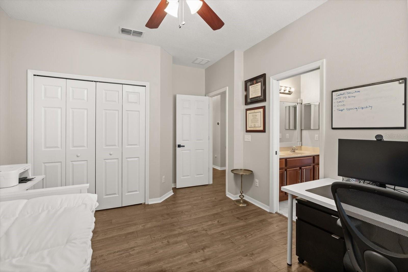 REGENCY ESTATES - Residential