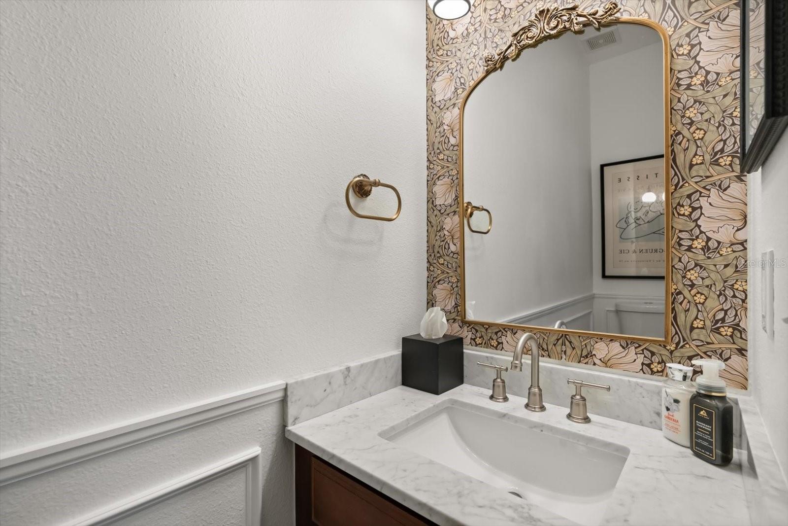 REGENCY ESTATES - Residential