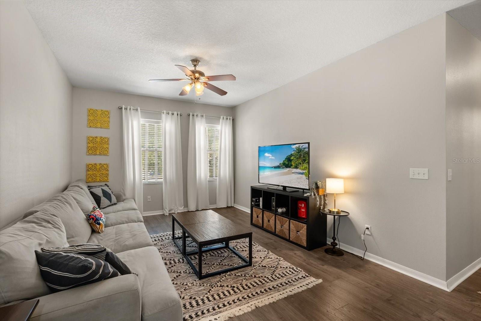 REGENCY ESTATES - Residential