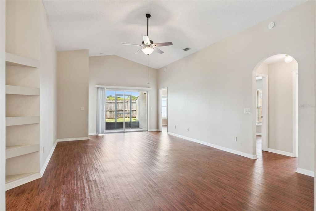 Photo of 13831 Guildhall Circle, Orlando, FL 32828 (MLS # O6409606)