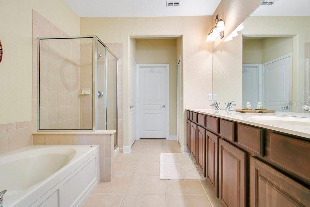 MANDALAY AT STONEBRIDGE COMMONS - Residential