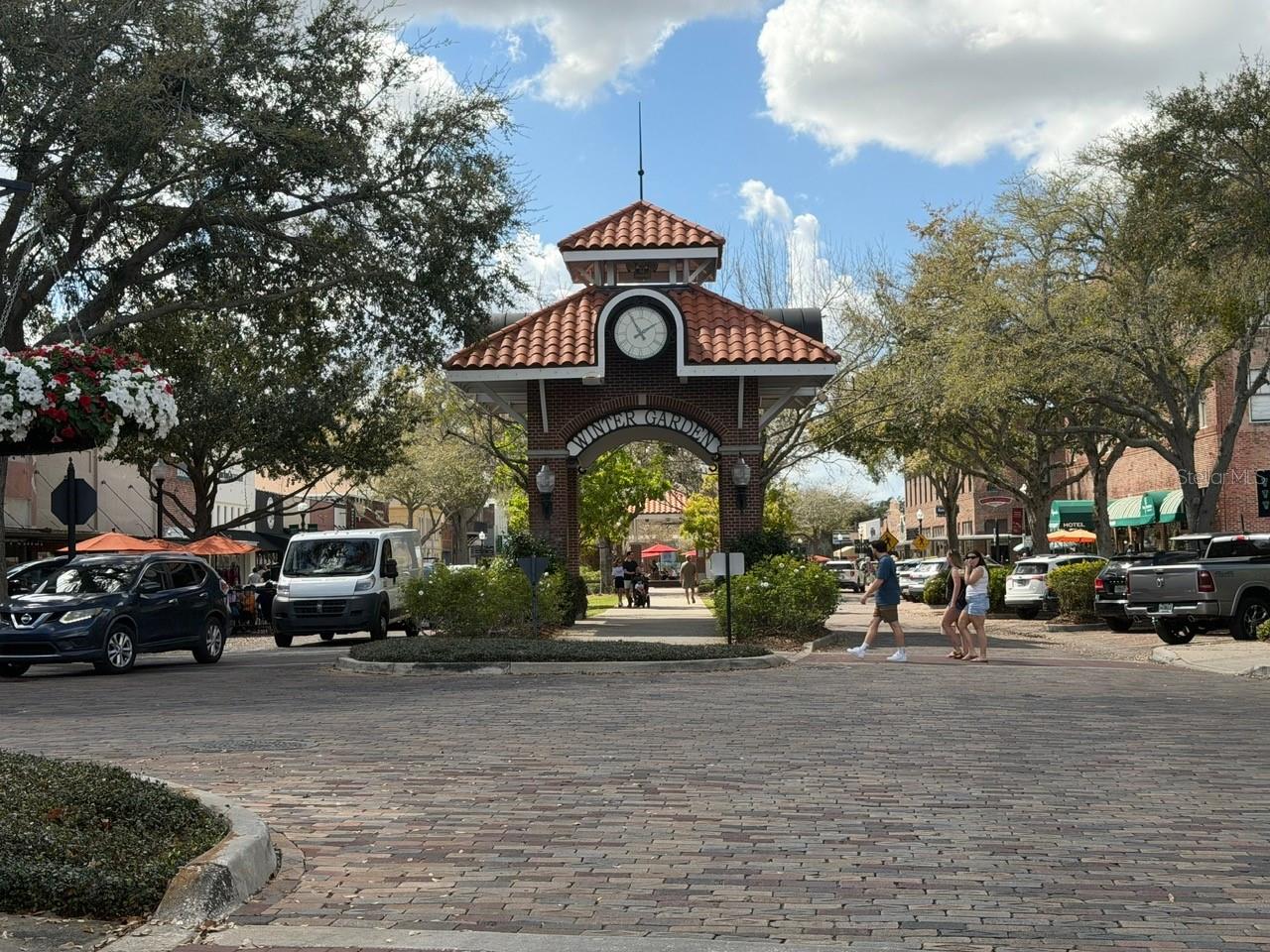 BURCHSHIRE - Residential