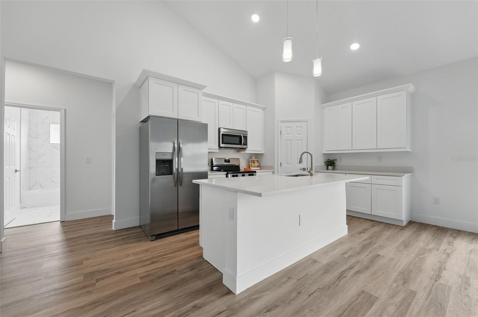 459 CINNAMON DRIVE