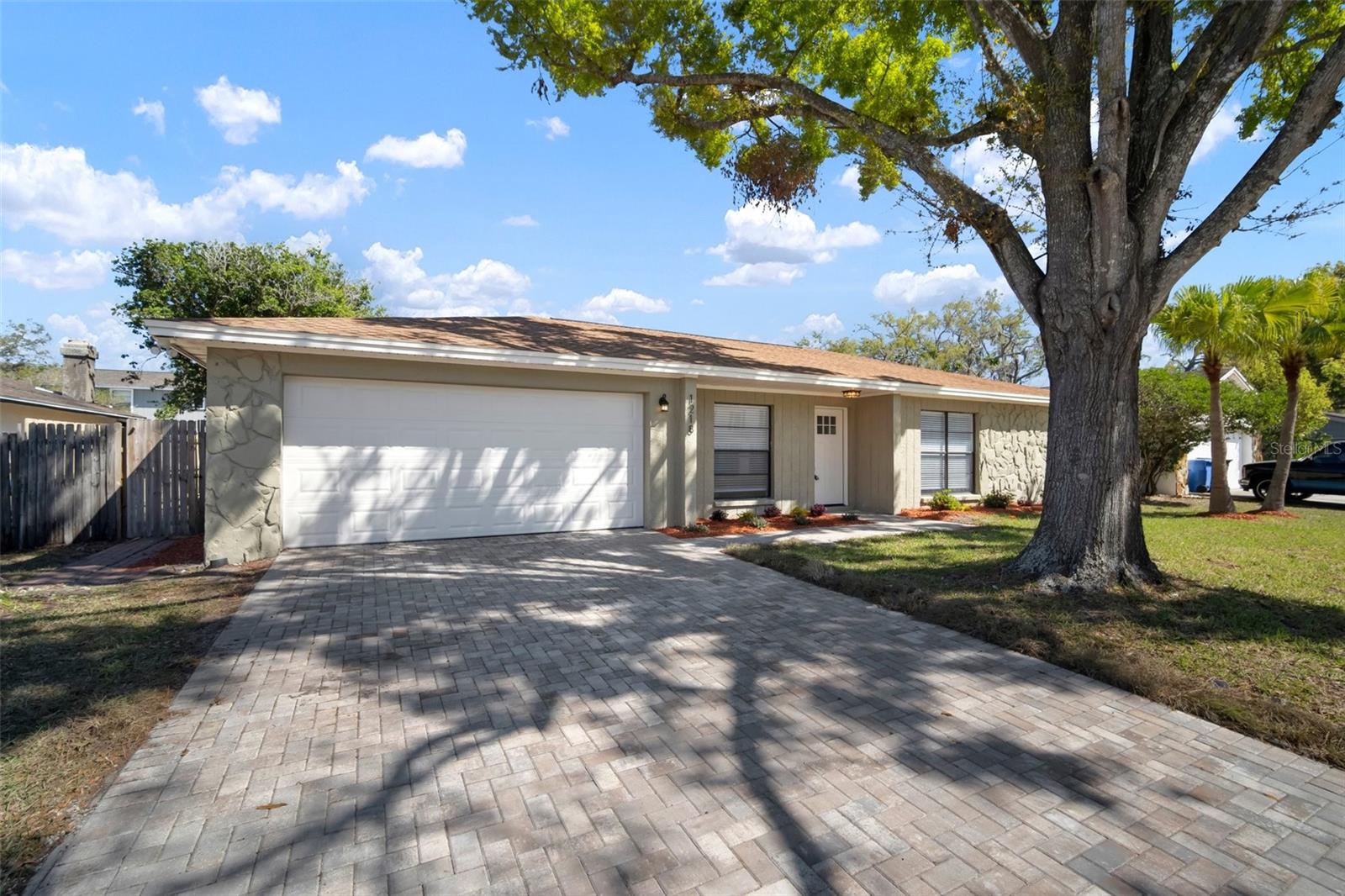 1218 LORNEWOOD DRIVE