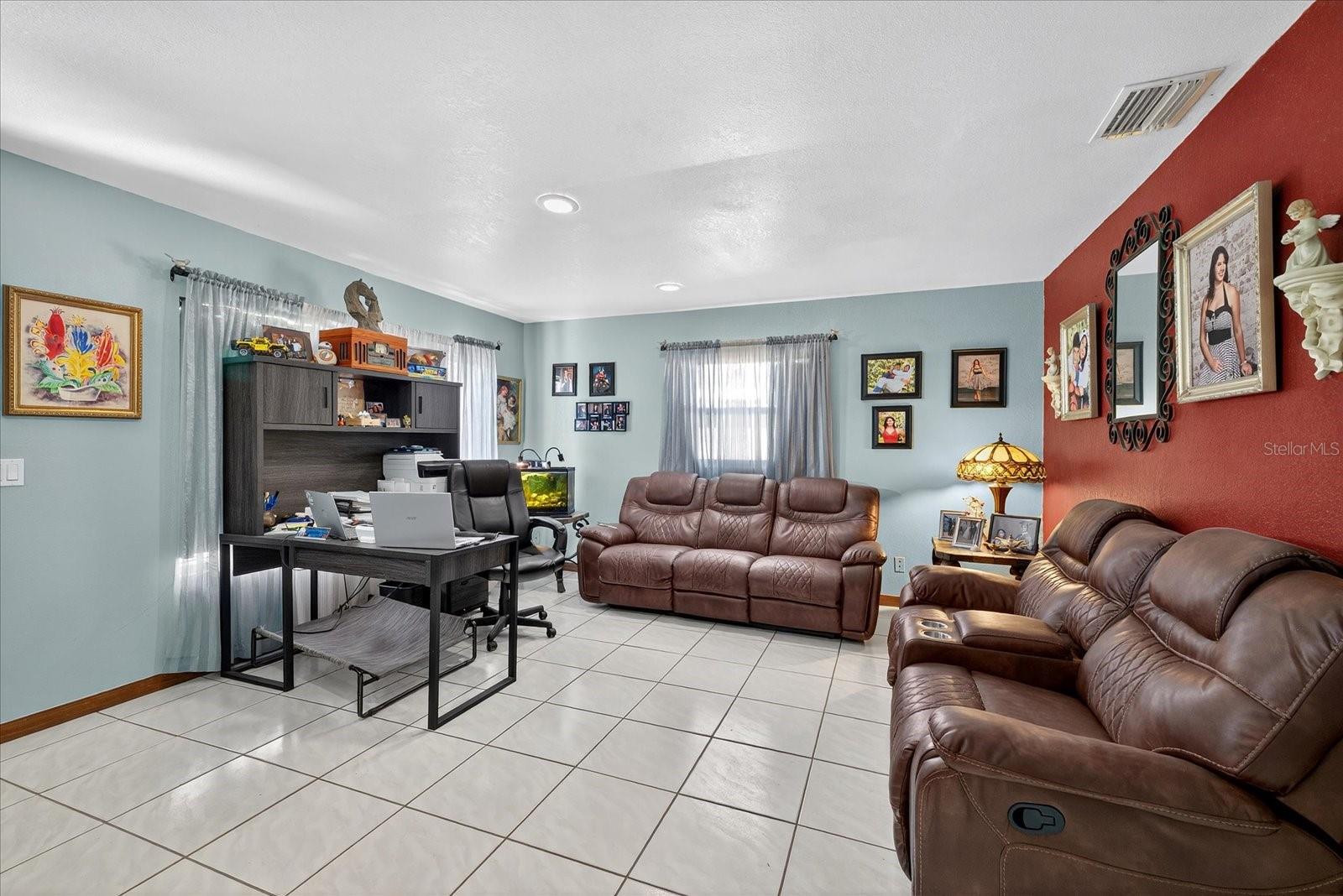 NORTHWEST PARK UNIT 2 - Residential