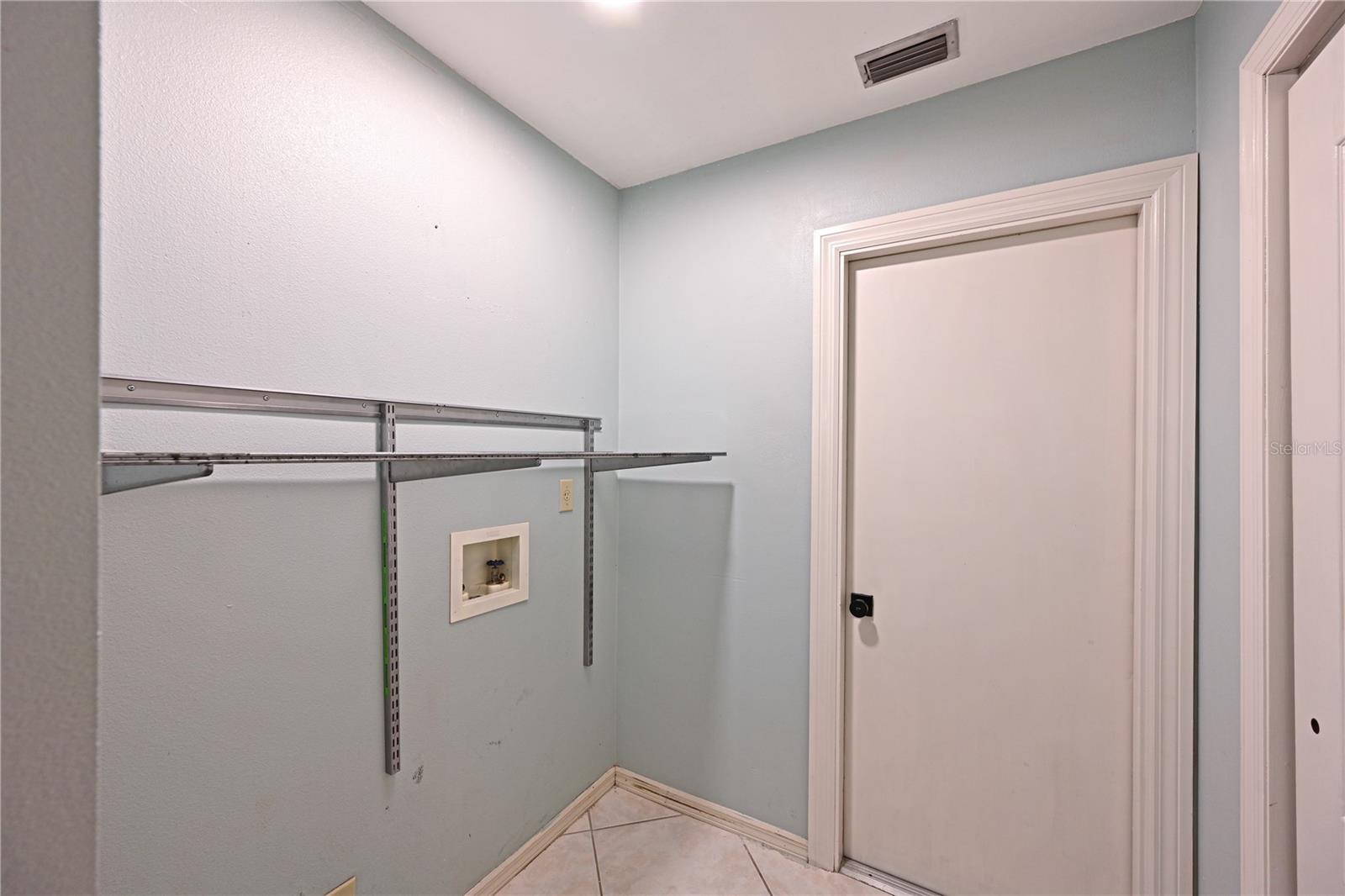 AZALEA PARK NORTHWEST - Residential