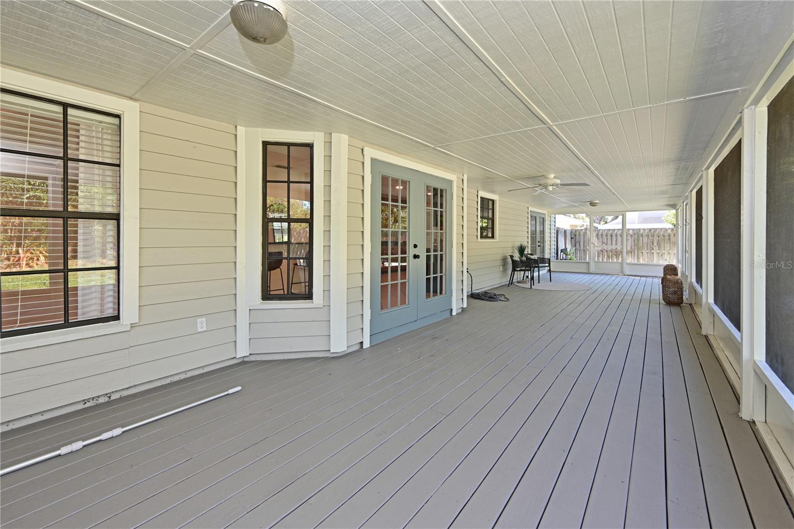 AZALEA PARK NORTHWEST - Residential