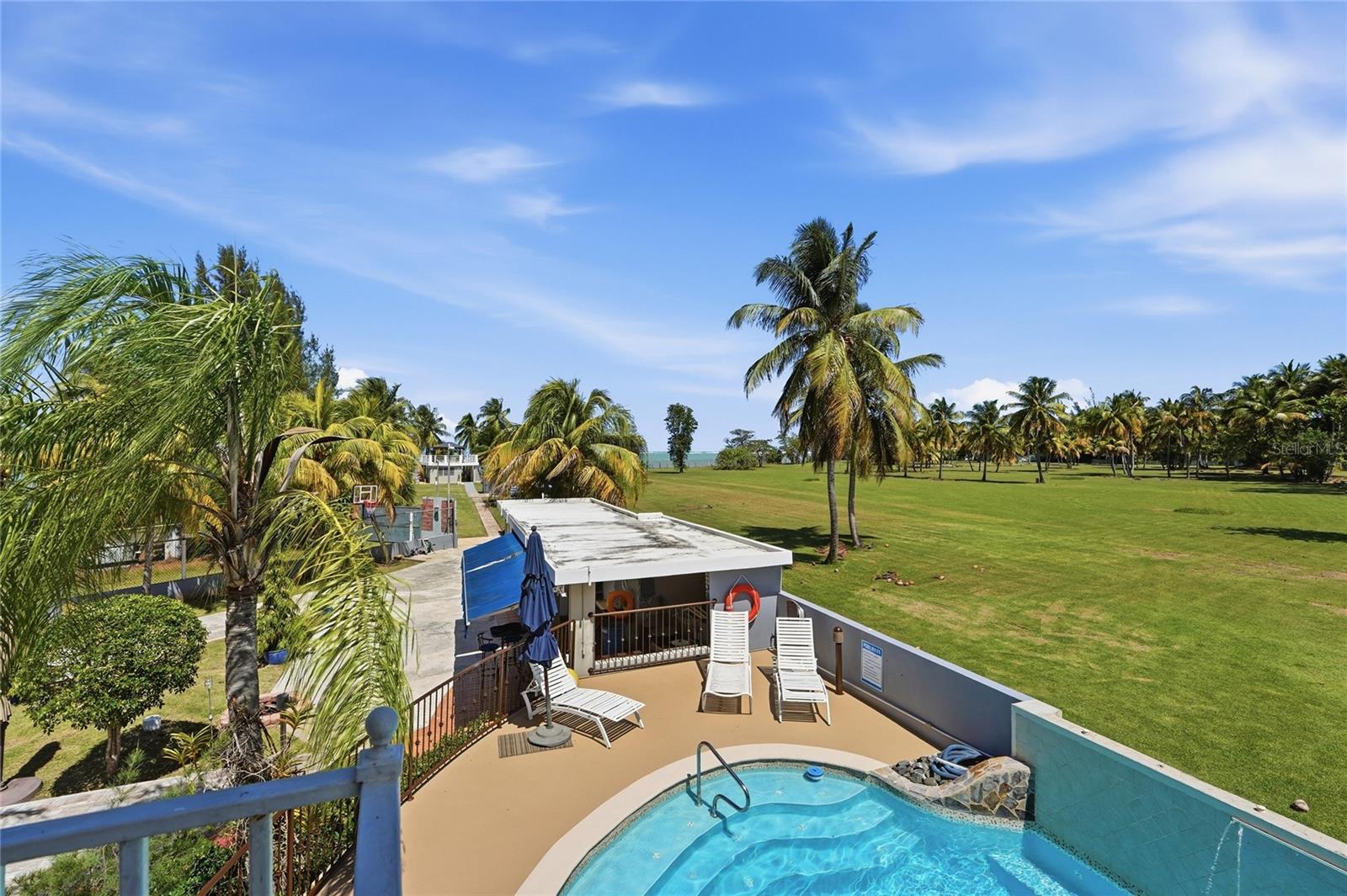 LAS PICUAS - Residential