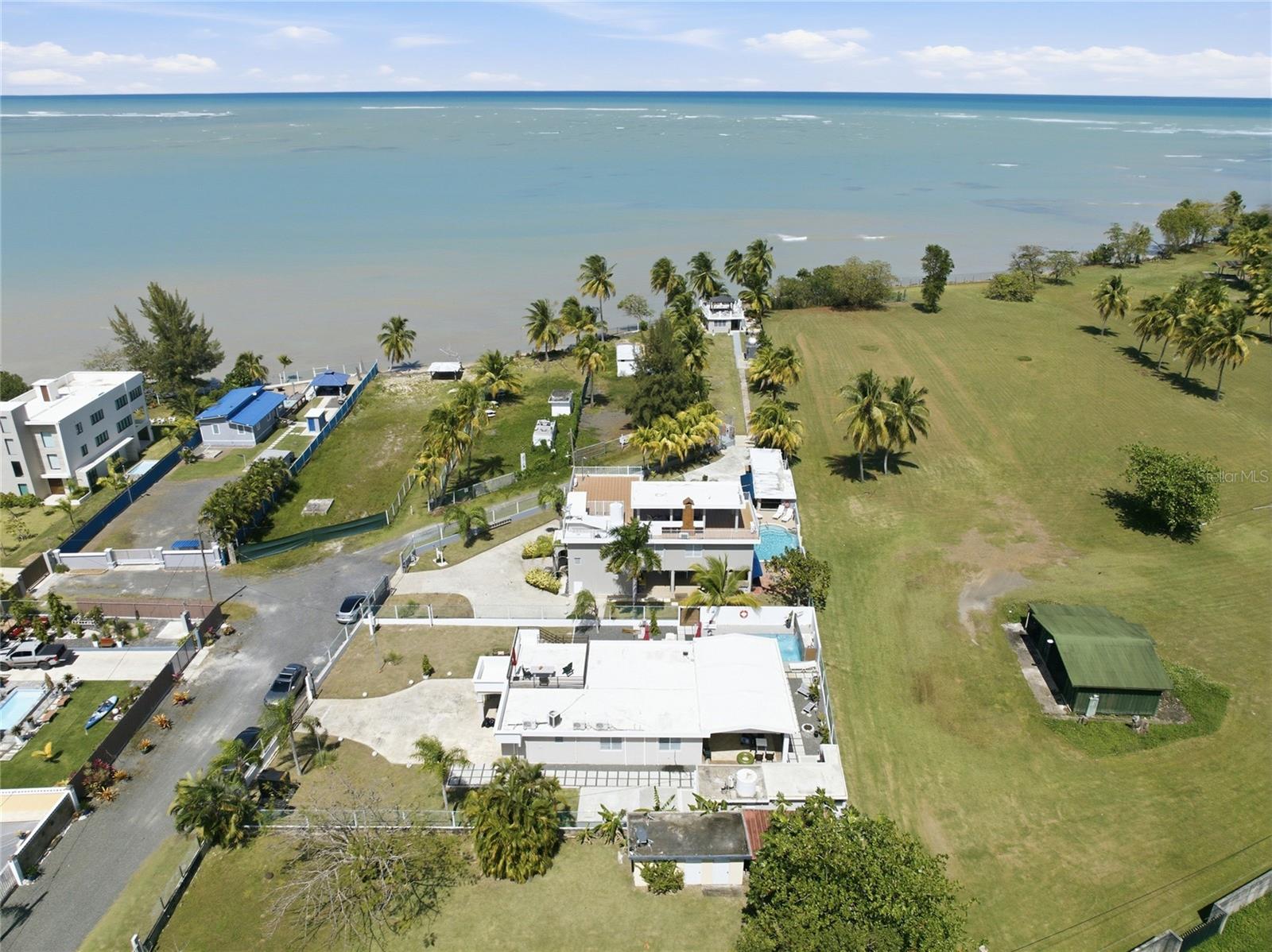 LAS PICUAS - Residential