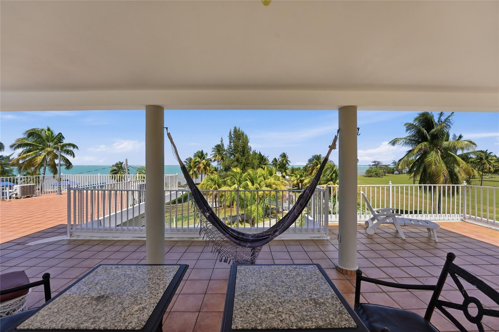 LAS PICUAS - Residential