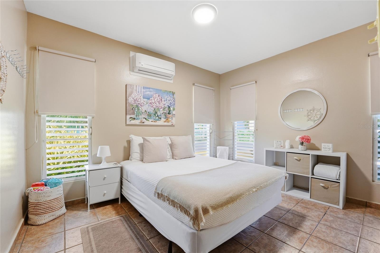 LAS PICUAS - Residential