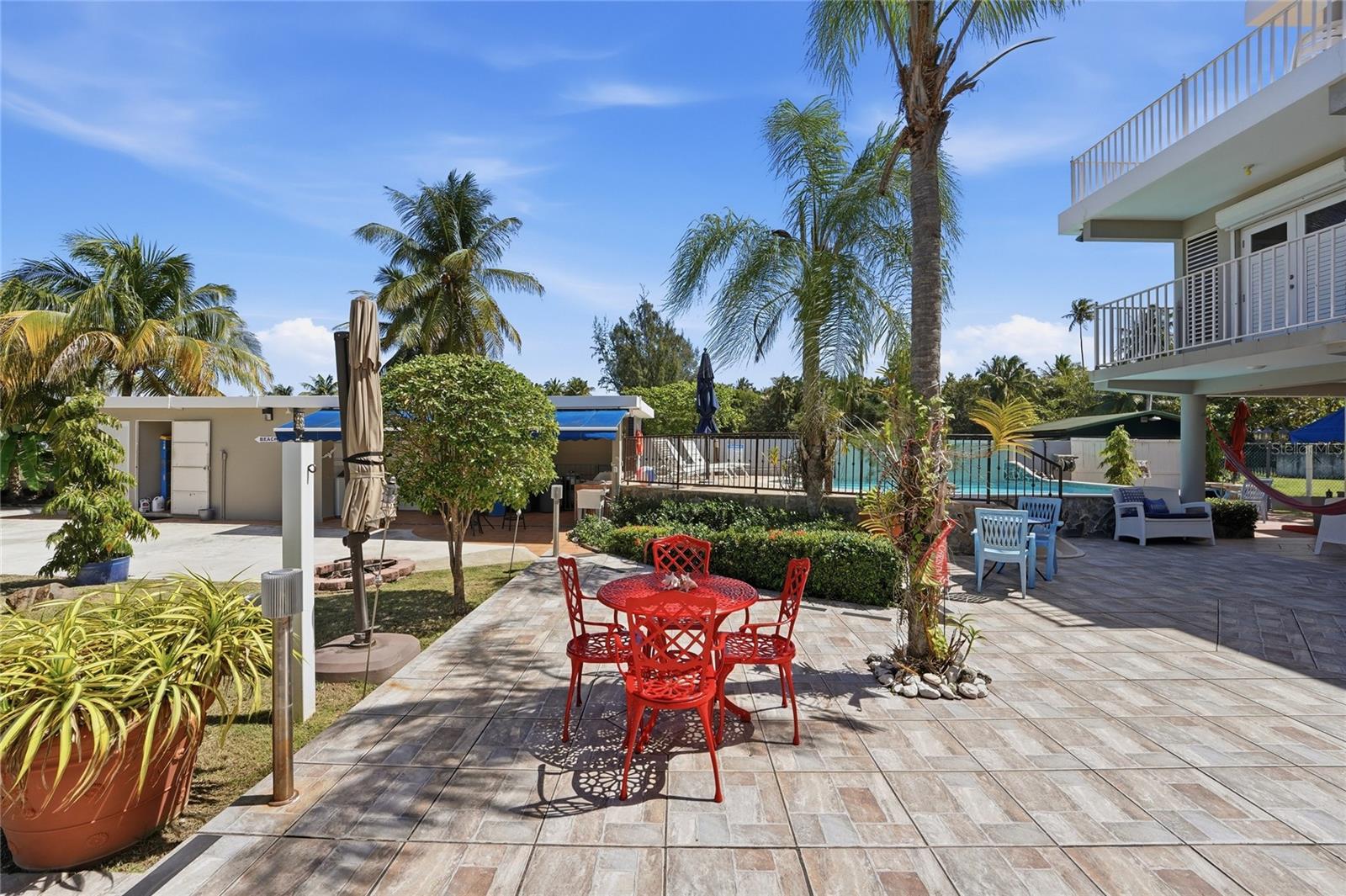 LAS PICUAS - Residential