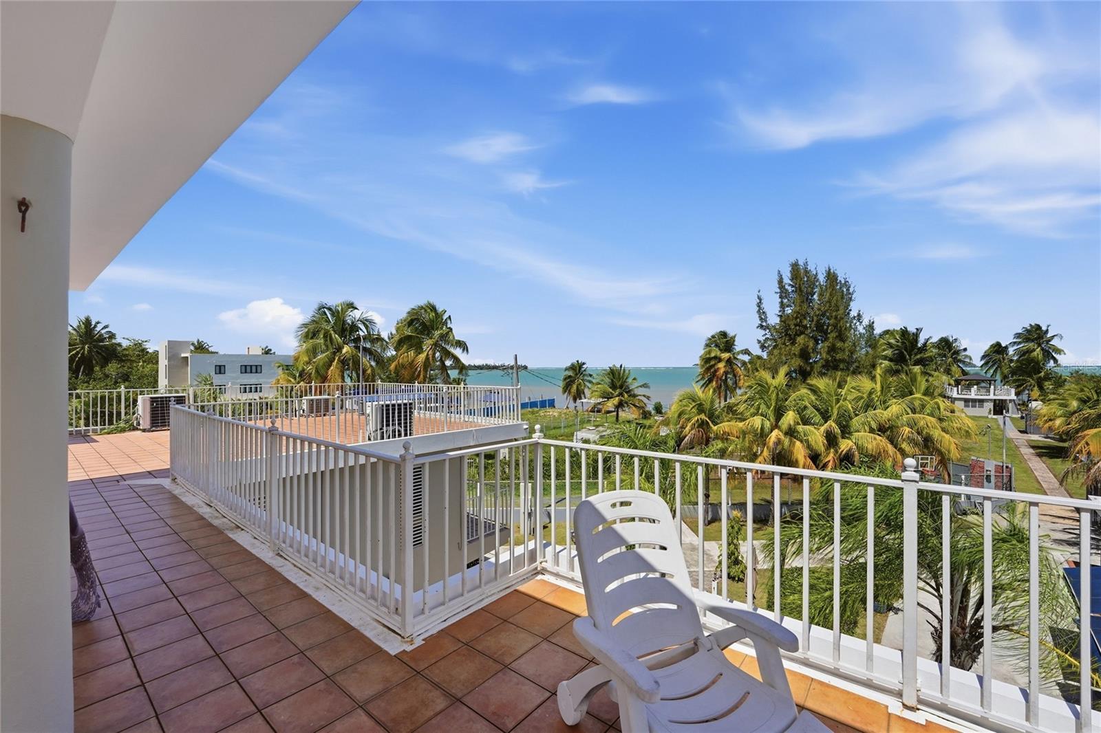 LAS PICUAS - Residential