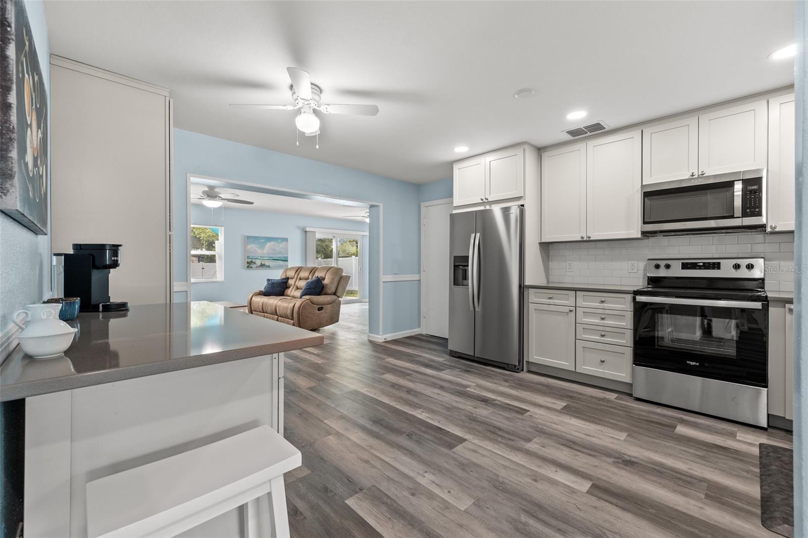 LAKEWOOD ESTATES SPIEWAK ADD - Residential Lease