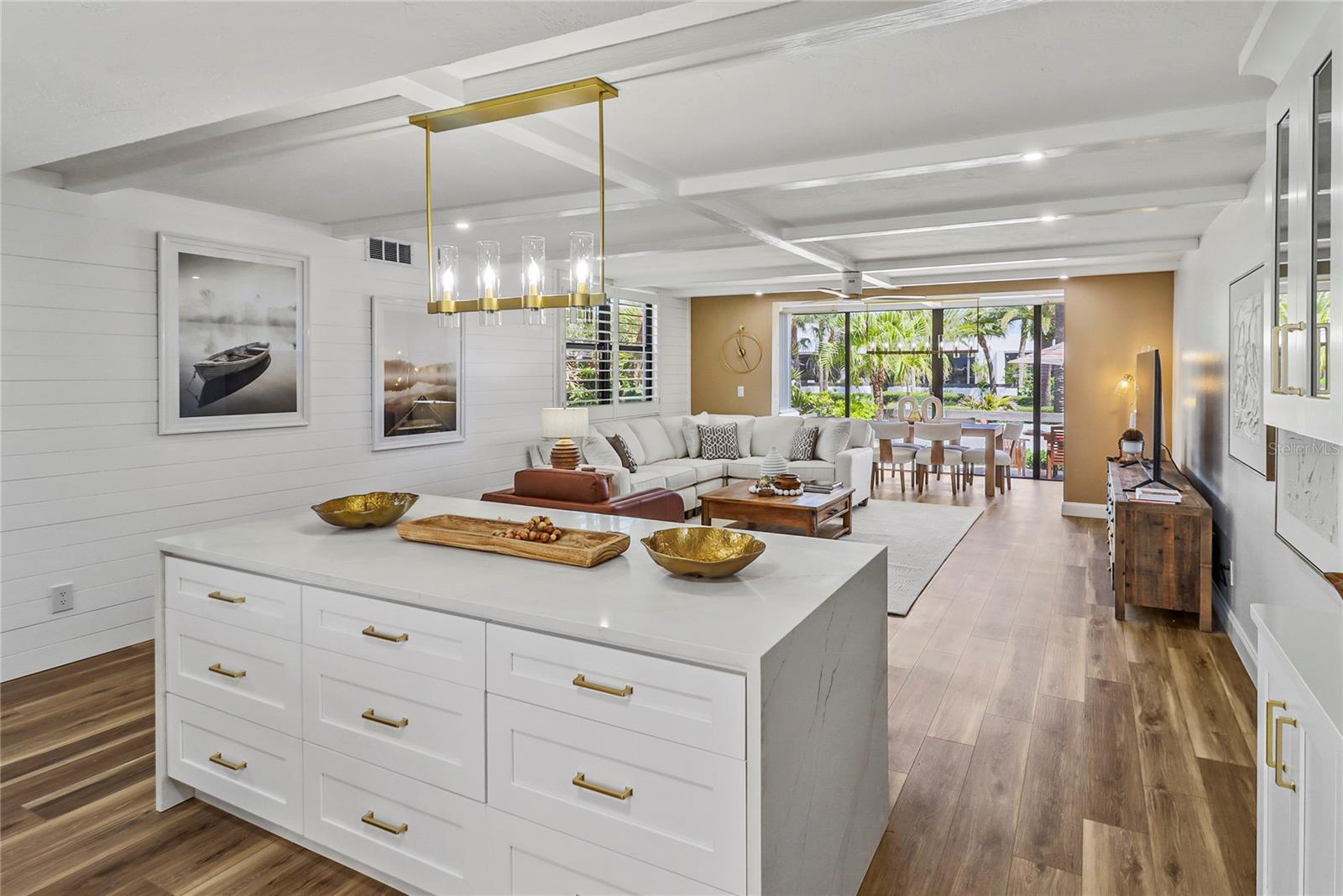 BAYPORT BCH & TEN PH C - Residential Lease