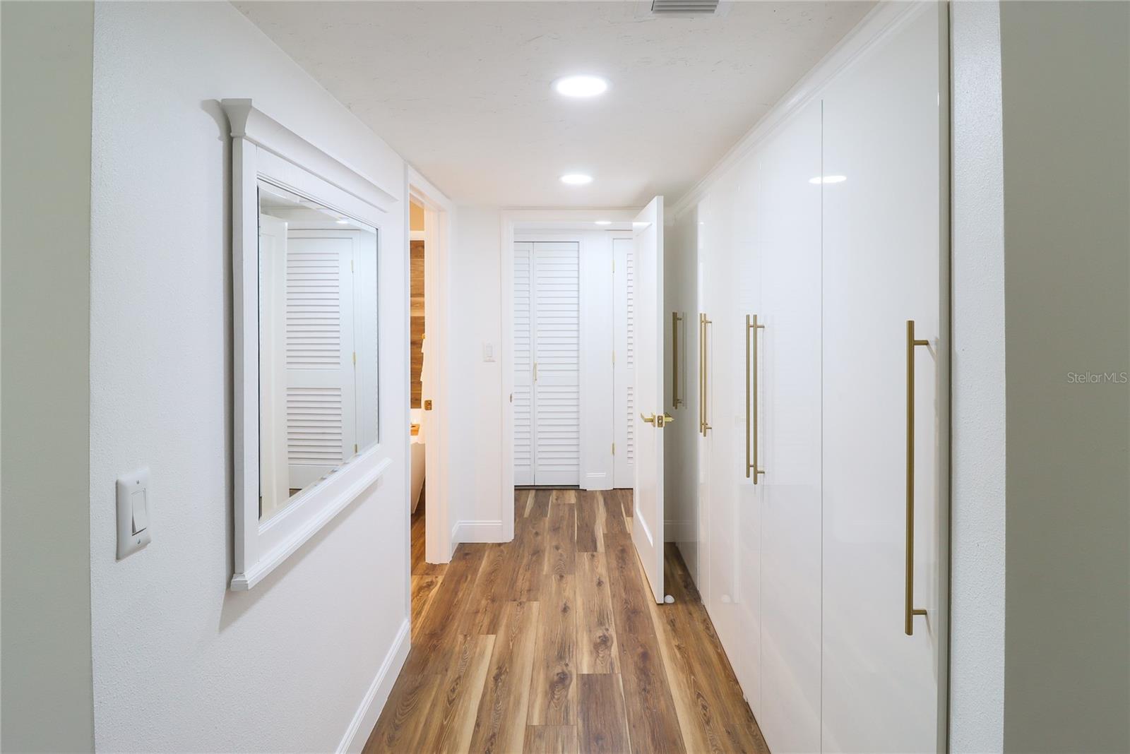 BAYPORT BCH & TEN PH C - Residential Lease