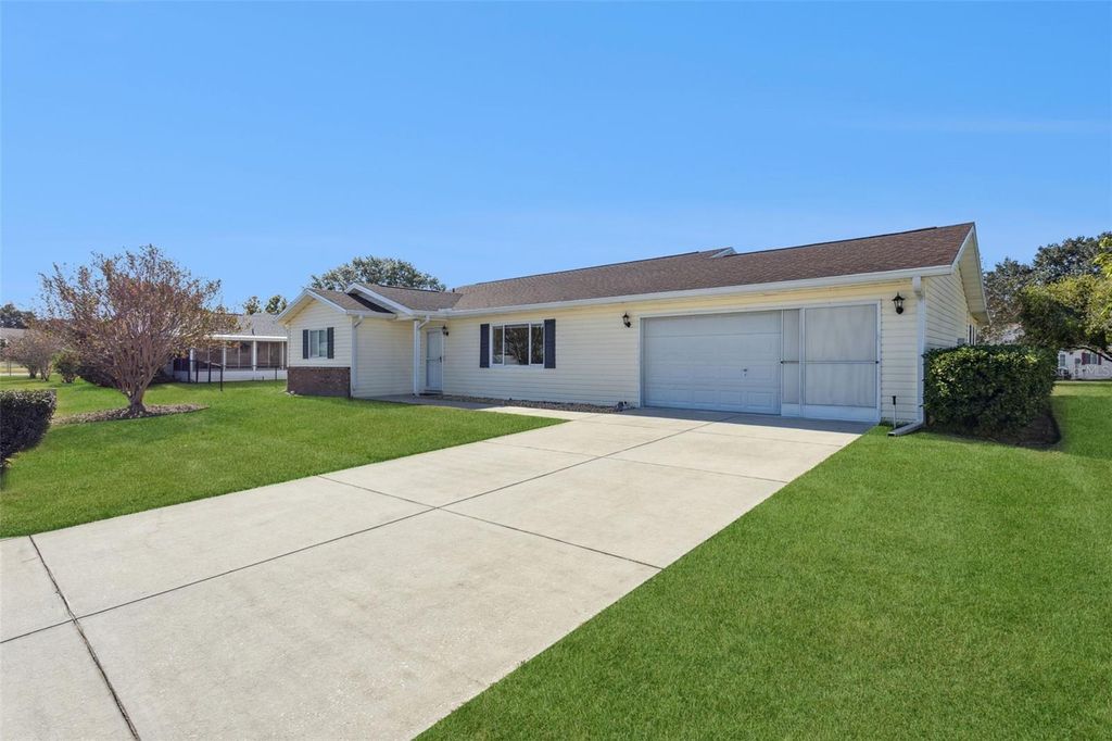 Photo of 17960 SE 108th Court, Summerfield, FL 34491 (MLS # G5105198)