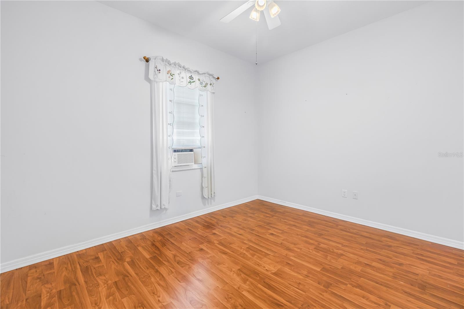 NORTH ST PETERSBURG - Residential