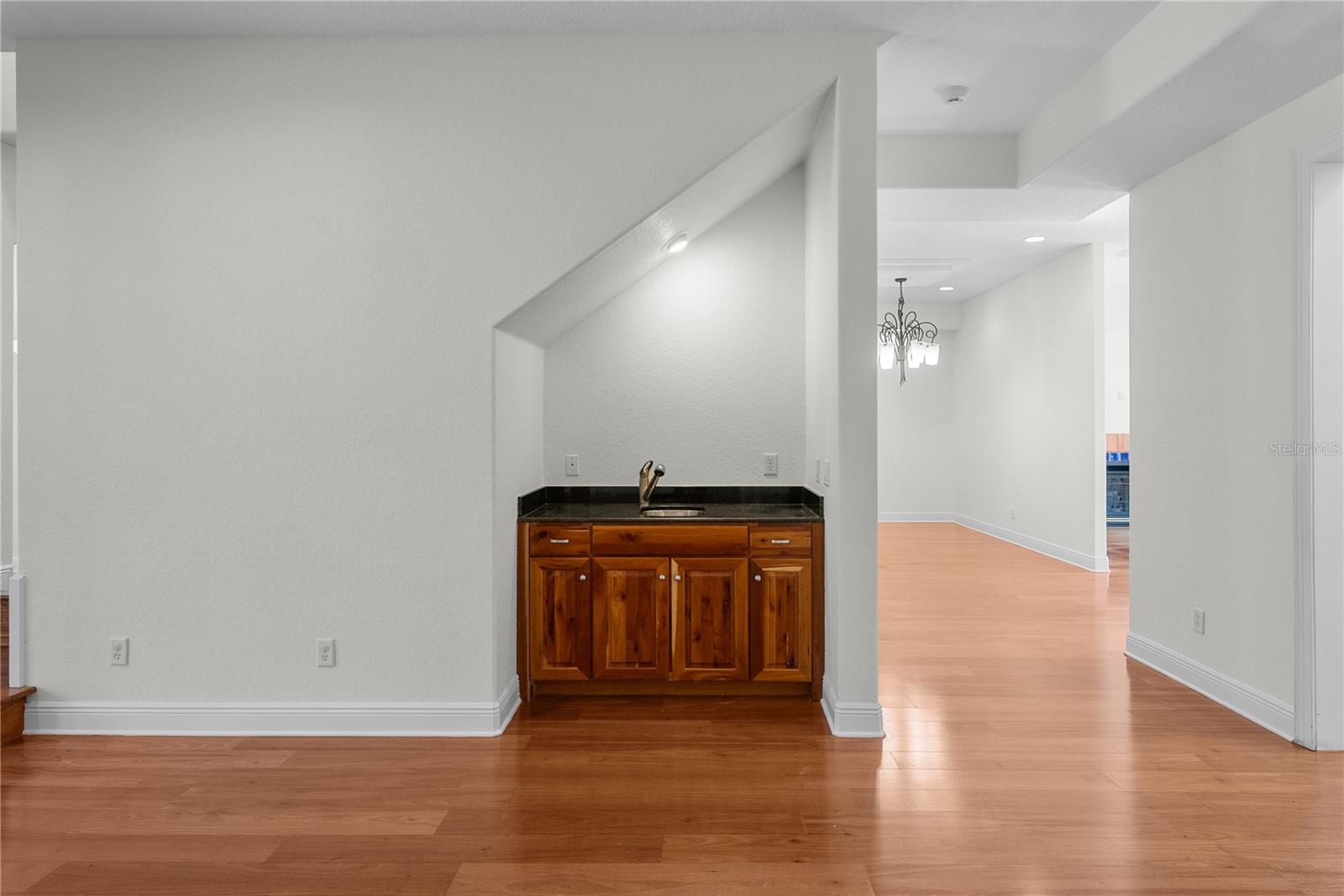 SUNSET PARK - Residential