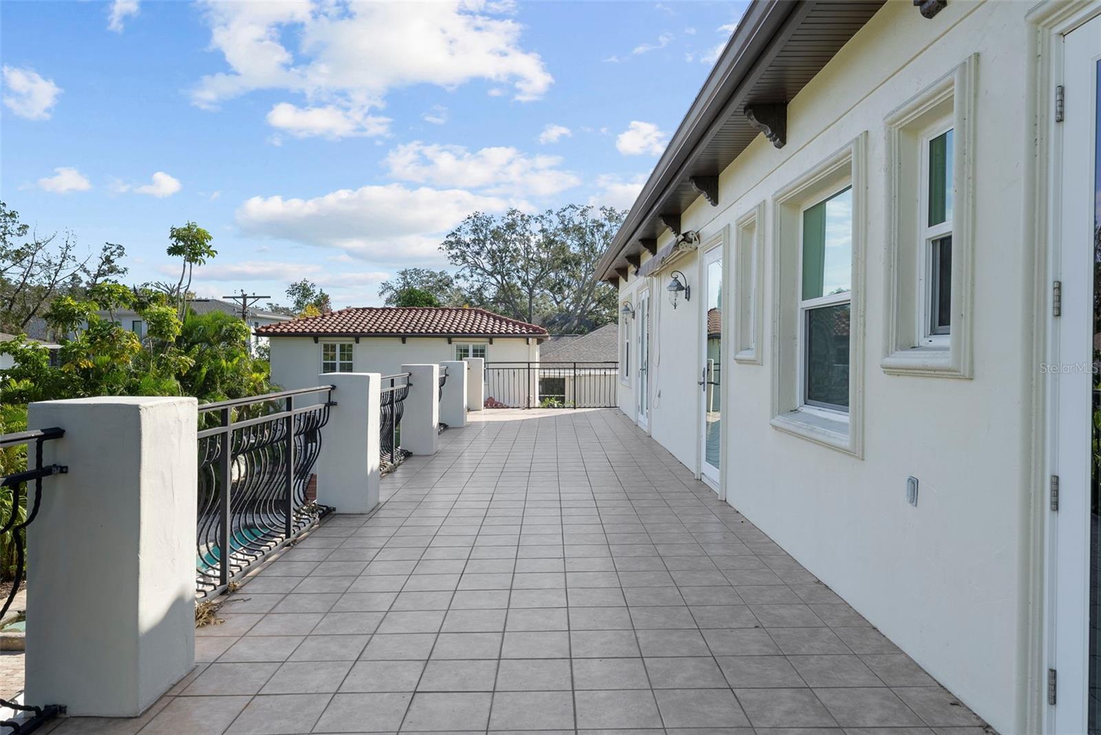 SUNSET PARK - Residential