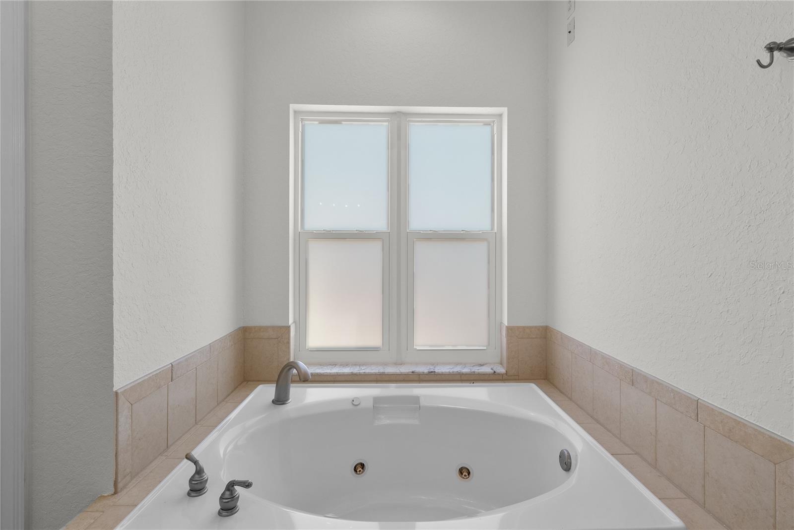 SUNSET PARK - Residential