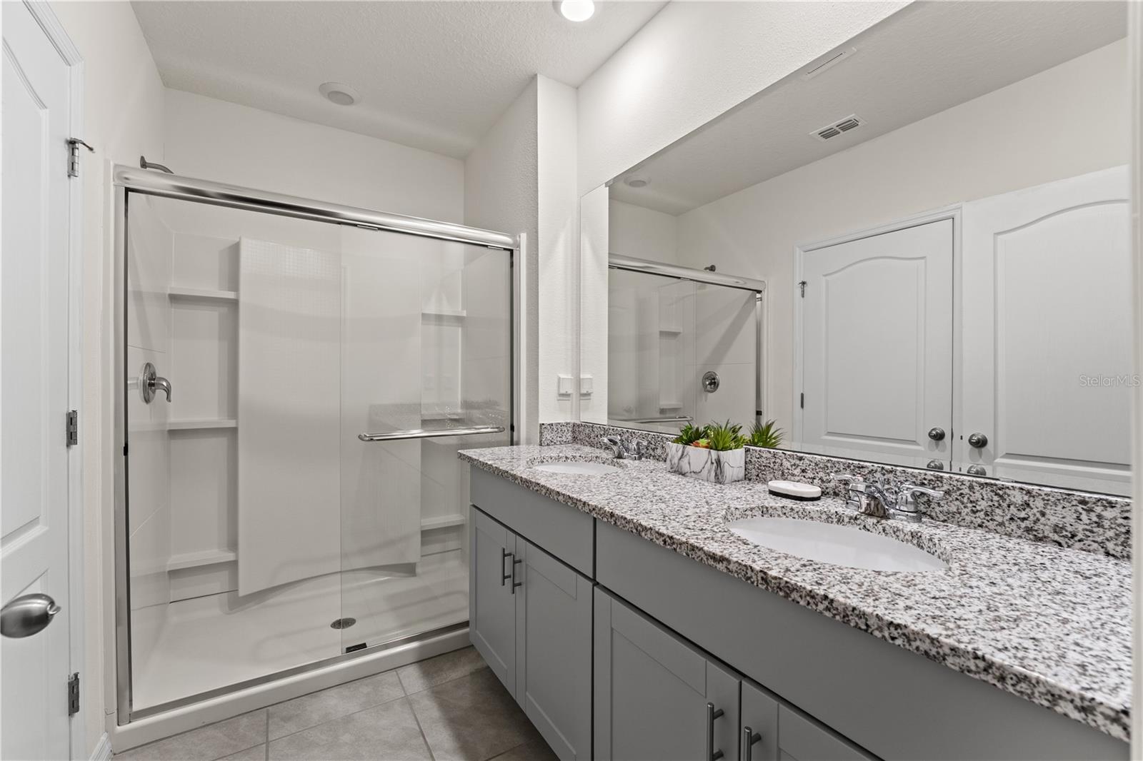 SOLTERRA PH 2D - Residential