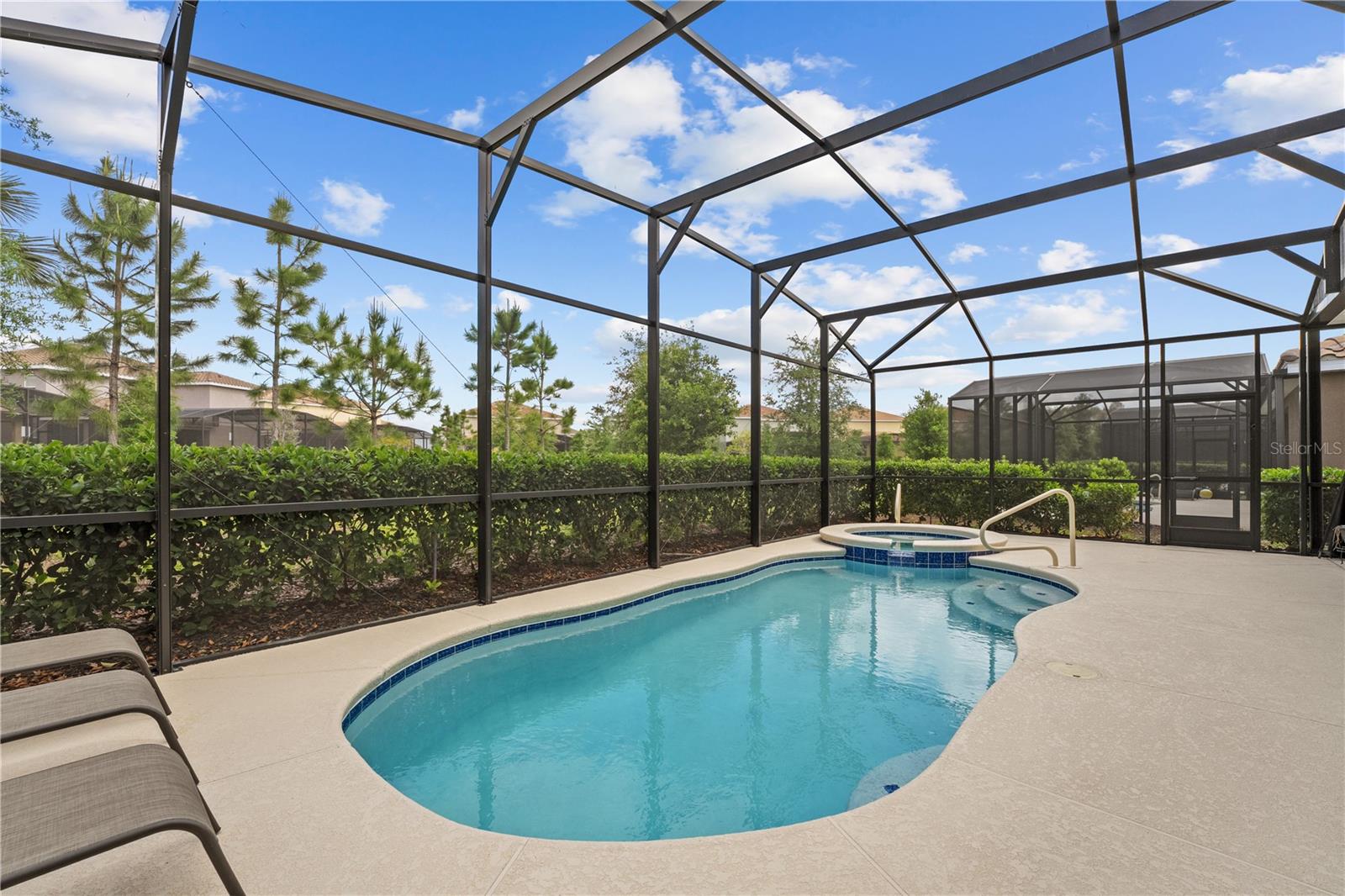 SOLTERRA PH 2D - Residential