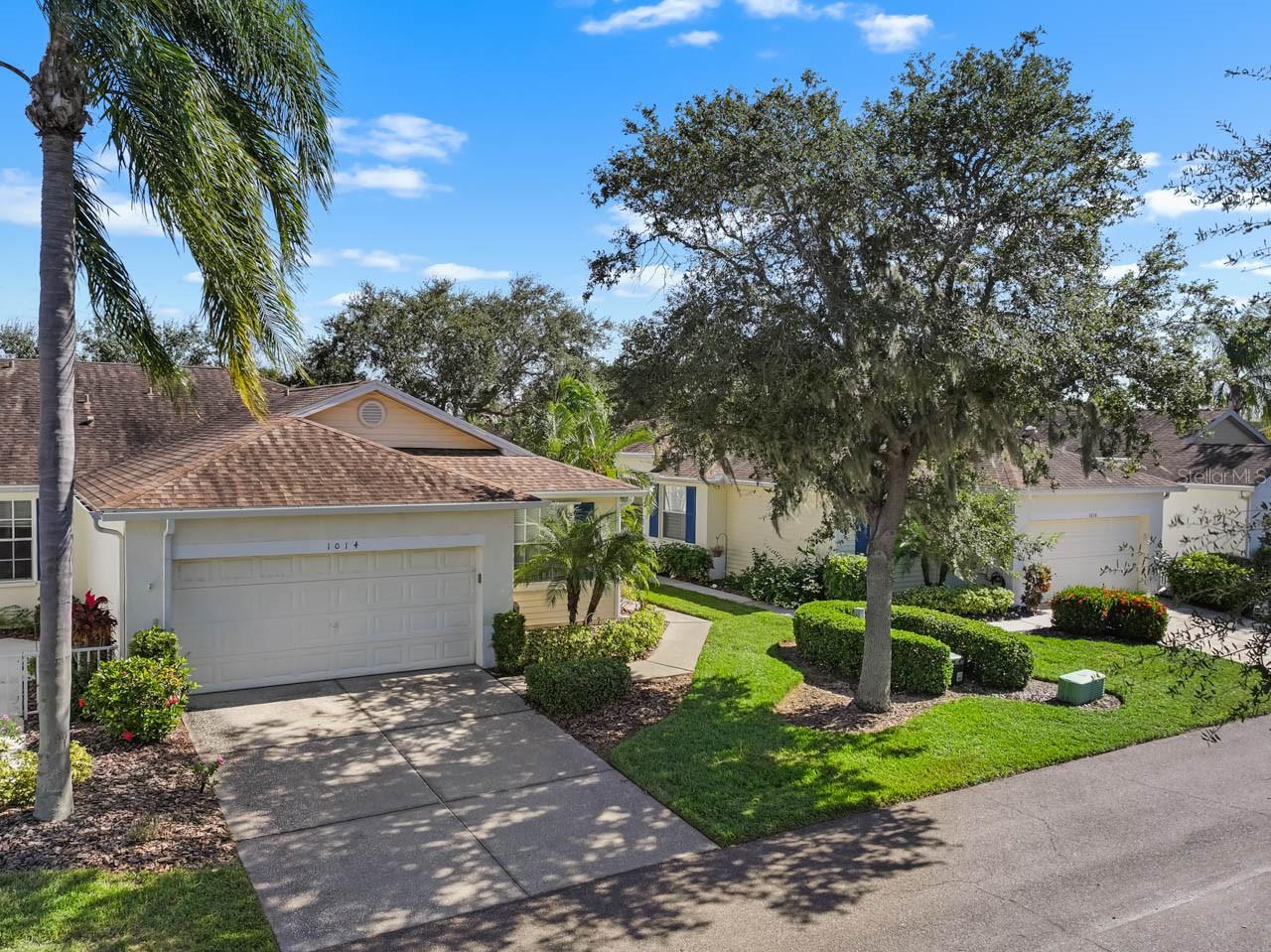 RADISON 02 CONDO - Residential Lease