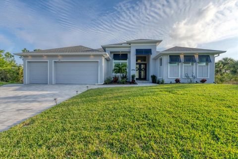 A home in PORT CHARLOTTE